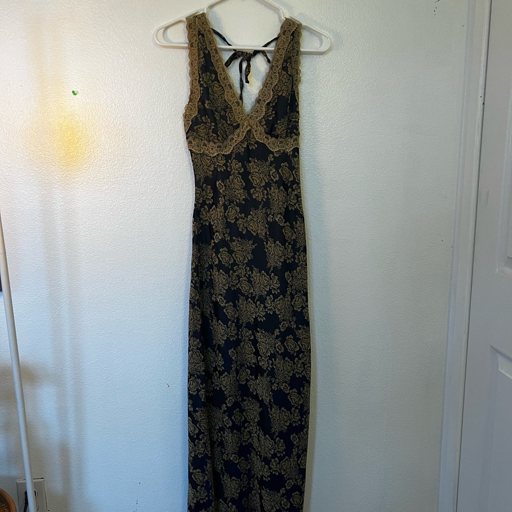 Black and Gold Lace maxi Dress